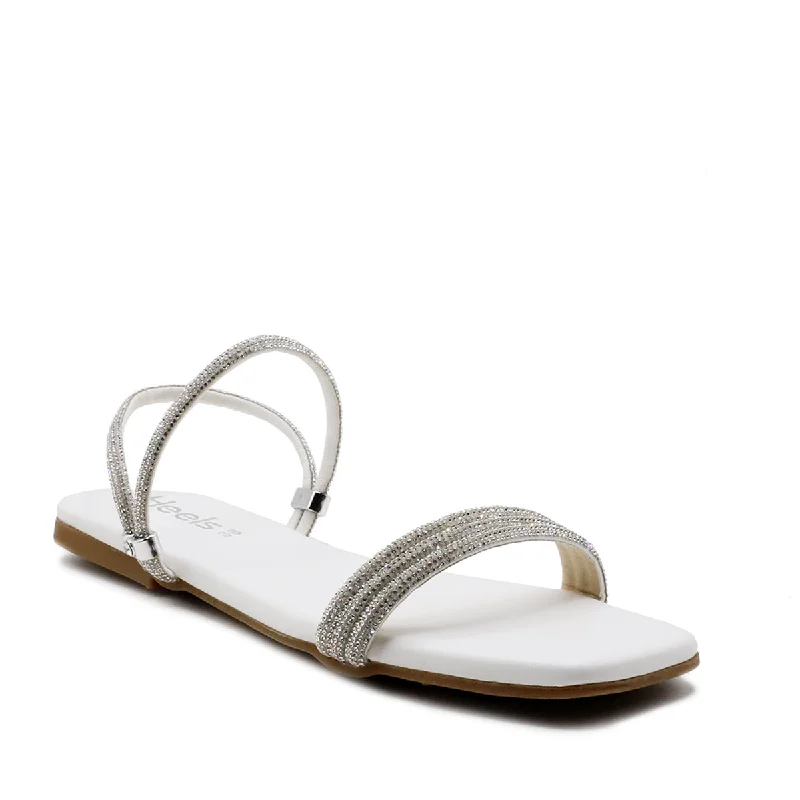 Comfy and casual women's shoes for the weekendWhite Fancy Sandal L00600010