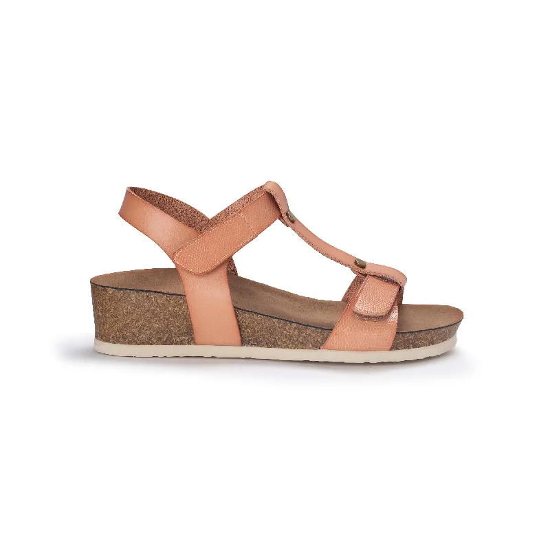Stylish and practical women's shoes for rainy daysBATA Women Wedge Sandals Asta 661X972