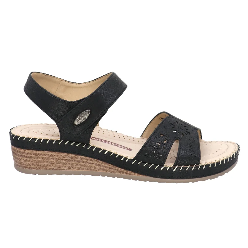 Elegantly stylish women's shoesWomens Cindy Sandal