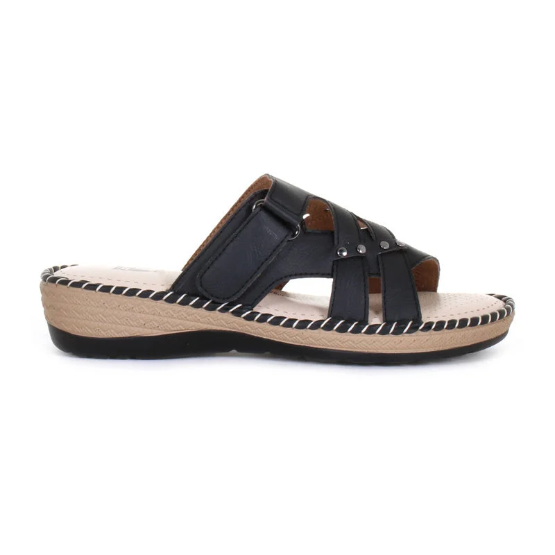Durable and stylish women's shoes for outdoor activitiesWomen's Cotton Candy Slide Sandal