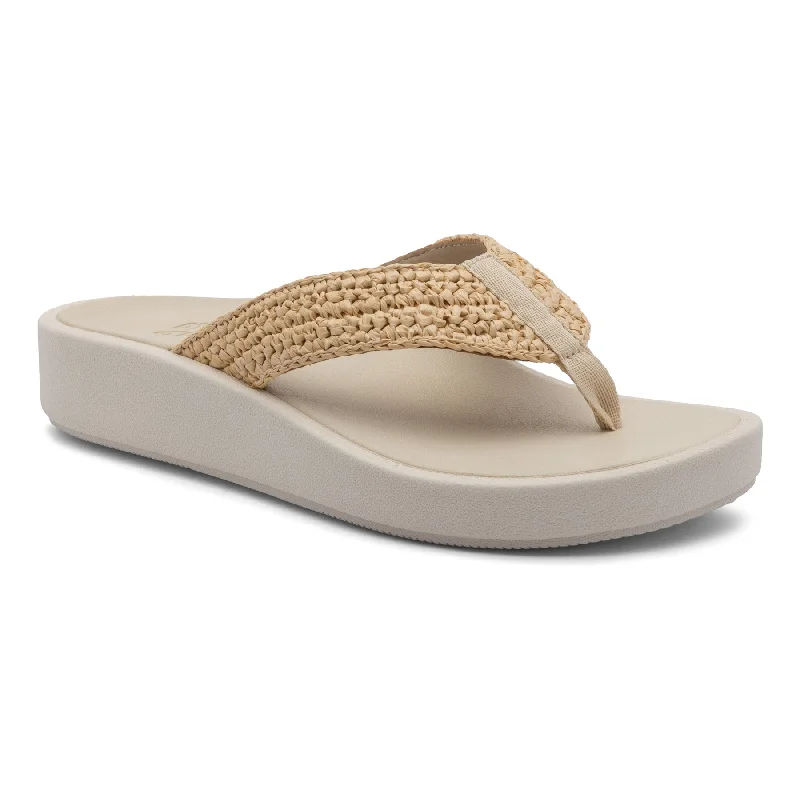 Flattering and stylish women's shoes for petite feetPaseo Thong Sandal Metatarsal