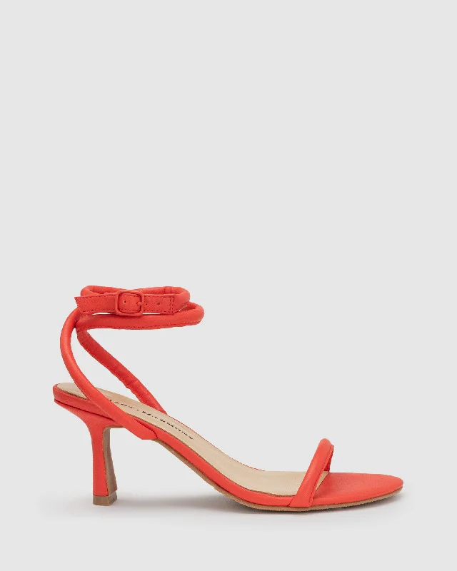 Comfy and casual women's shoes for the weekendIlluminate Heel - Red