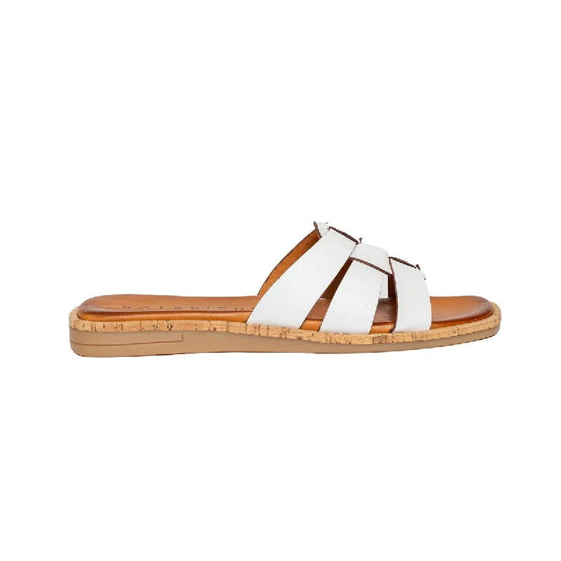 Practical and functional women's footwear solutionsBrody