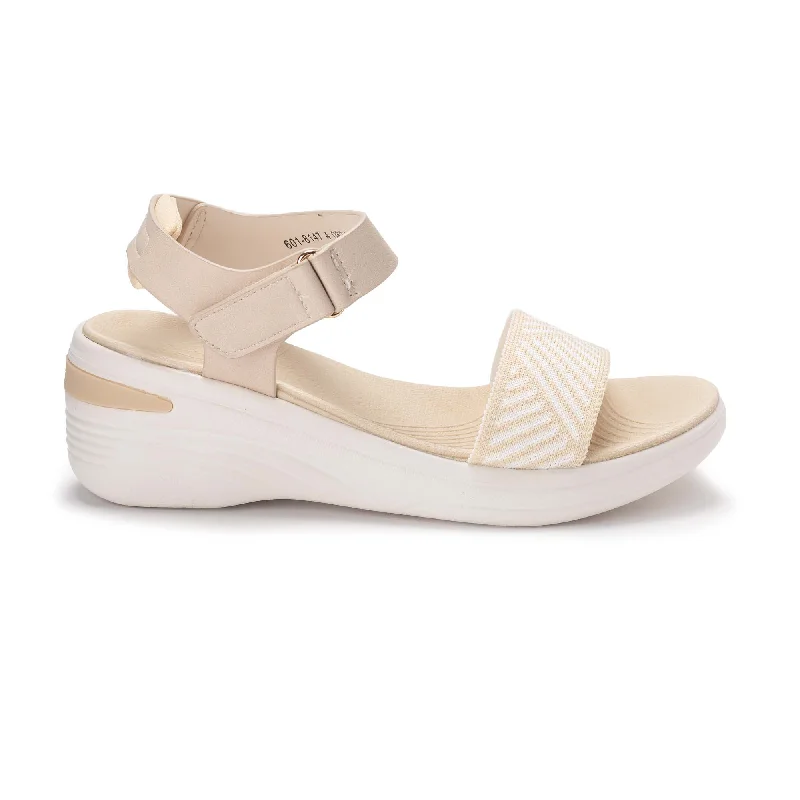 Stylish and comfortable women's shoes for long days at workBATA Comfit Women Wedge Sandals 601X147 Stylish and comfortable women's shoes for long days at workBATA Comfit Women Wedge Sandals 601X147