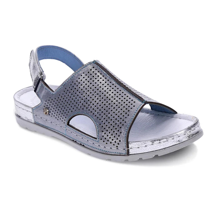 Versatile and elegant women's shoes for any outfitREVERE TIVOLI