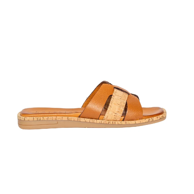 Practical and stylish women's shoes for travelBrie