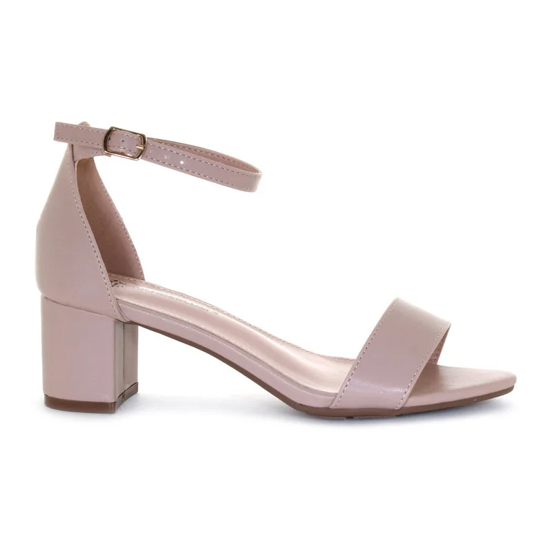 Durable and stylish women's shoes for outdoor activitiesWomens Julia Square Heel