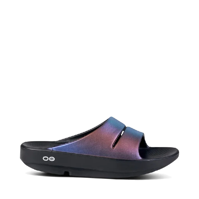 Classic and timeless women's footwear choicesOOfos OOahh Luxe Slide Sandal in Midnight Spectre Classic and timeless women's footwear choicesOOfos OOahh Luxe Slide Sandal in Midnight Spectre