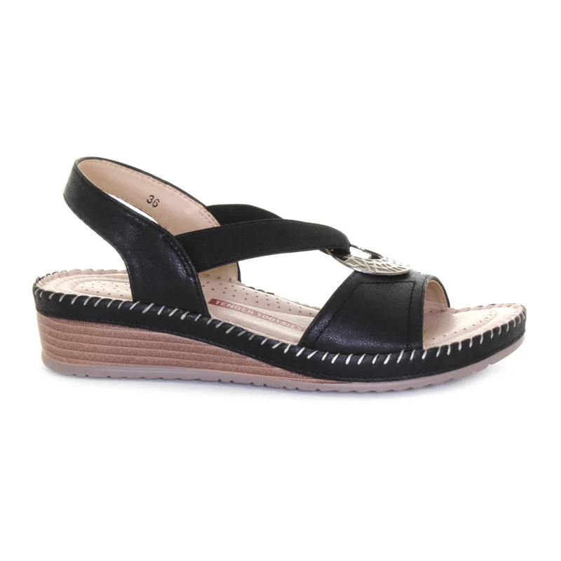 Feminine and romantic women's shoe designsWomen's Hope Sling Sandal