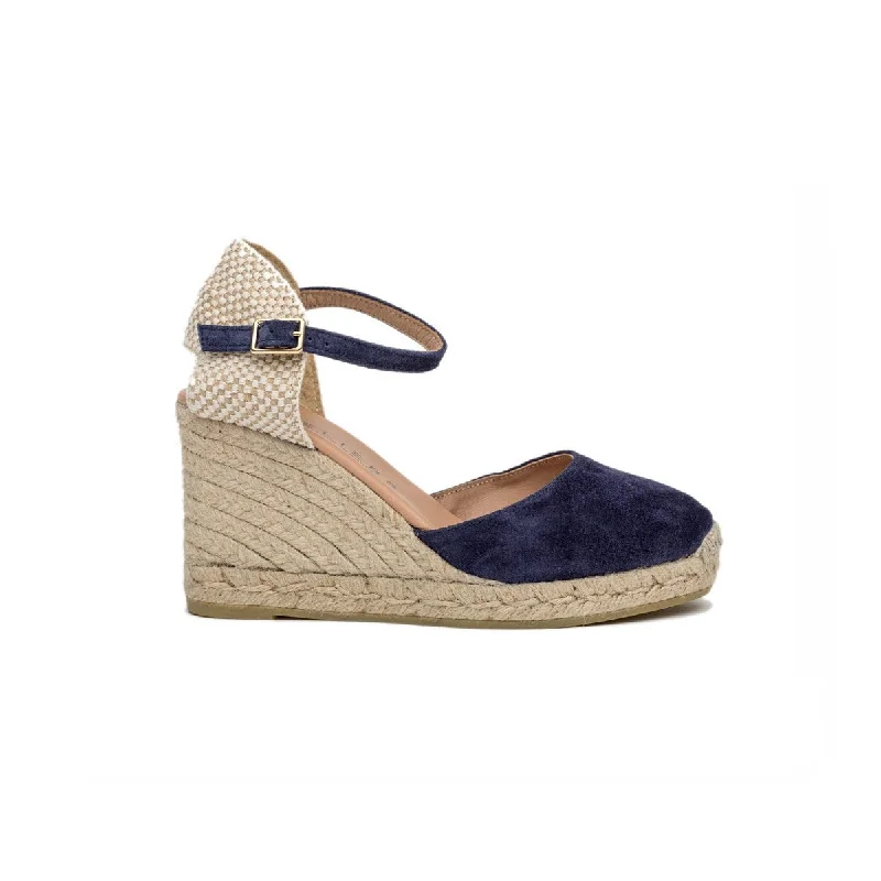 Comfy and stylish women's shoes for lounging around the housePinkett - Suede