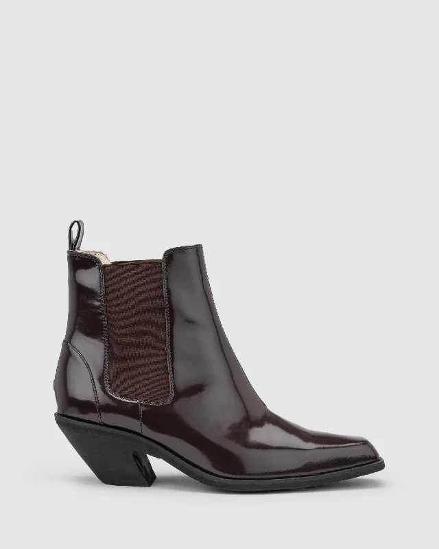Elegant and sophisticated women's shoes for any formal eventPresley Boot - Chocolate Elegant and sophisticated women's shoes for any formal eventPresley Boot - Chocolate
