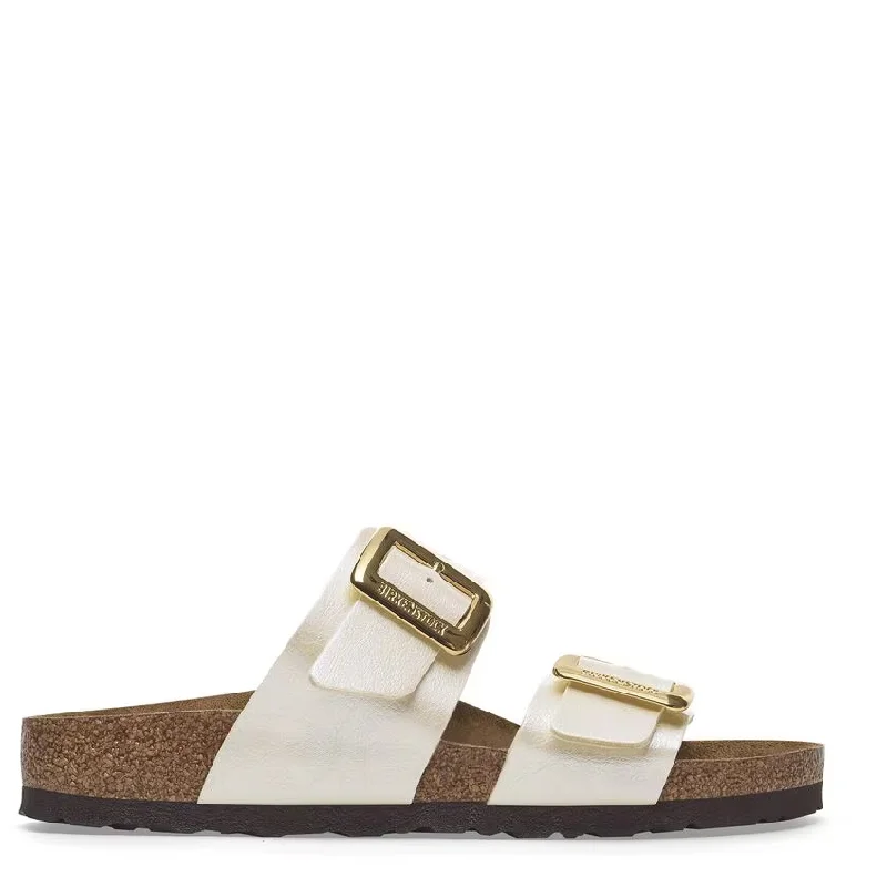 Stylish and practical women's shoes for rainy daysWOMEN'S SYDNEY LUXE BUCKLE