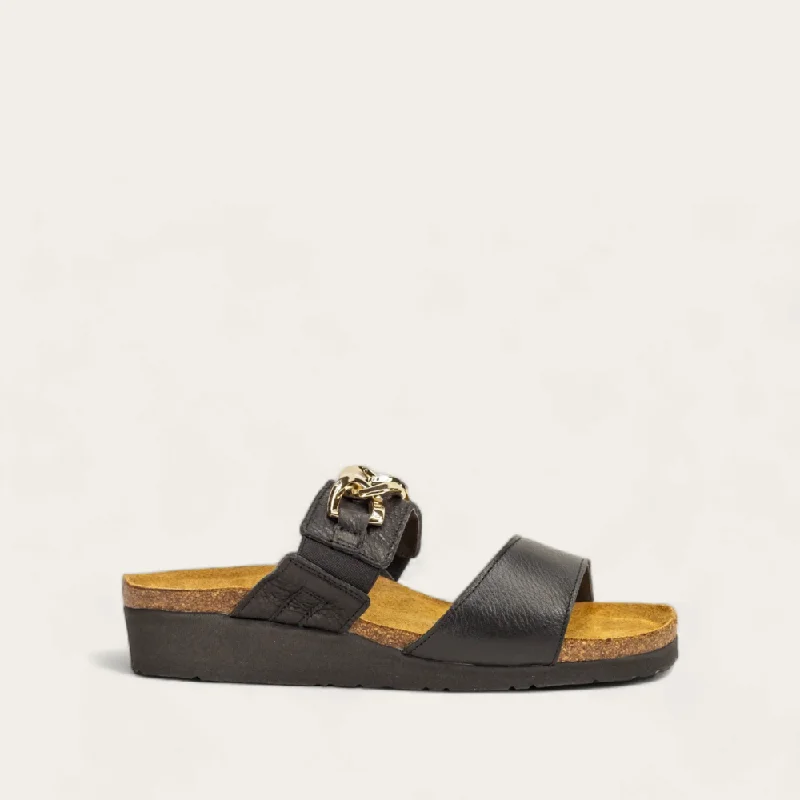 Luxurious and opulent women's shoe optionsVictoria