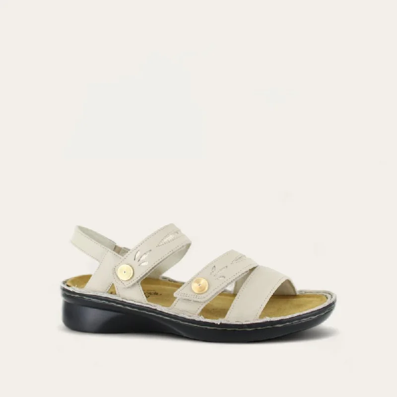 Comfy and cozy women's shoes for loungingCadence