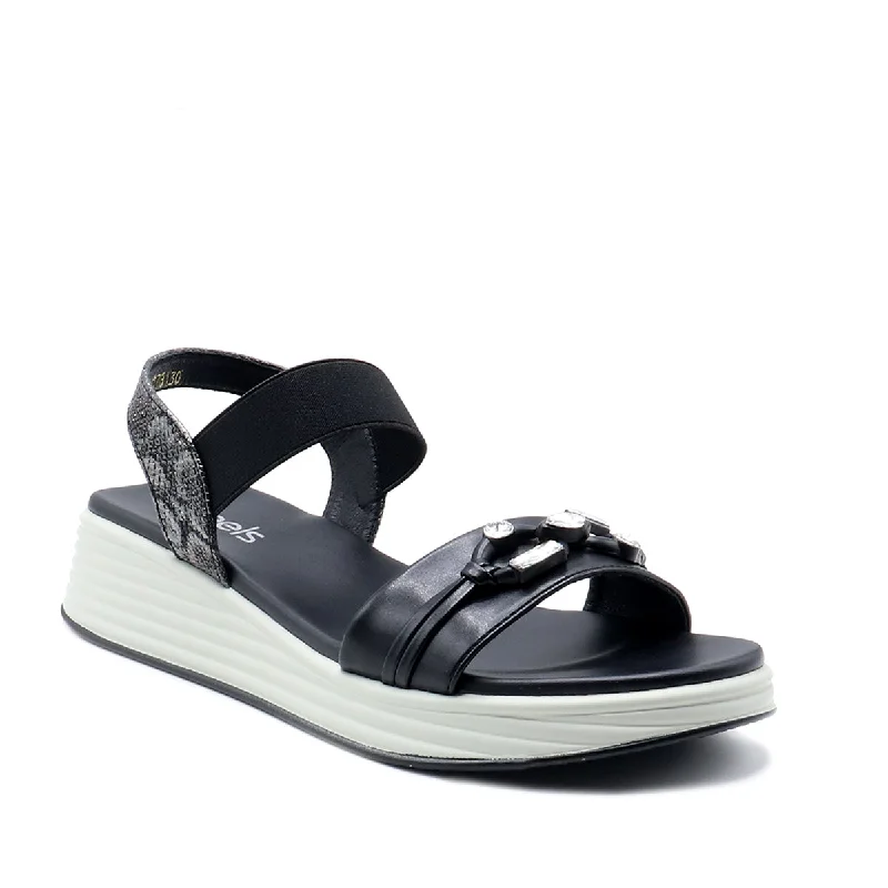 Comfy and cozy women's shoes for loungingBlack Casual Sandal 078130