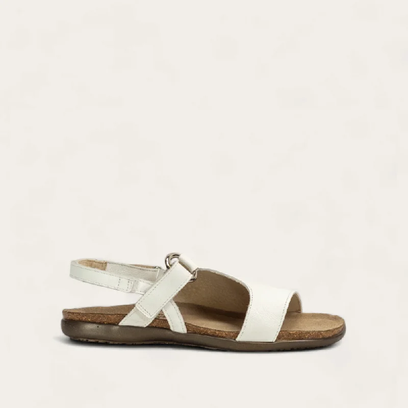 Versatile and stylish women's shoes for city walksOlivia