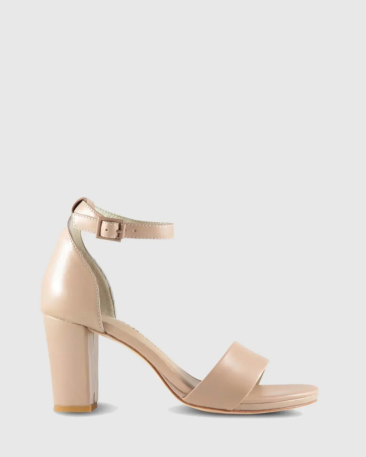Stylish and comfortable women's shoes for long days at workEvermore Heel- Antique