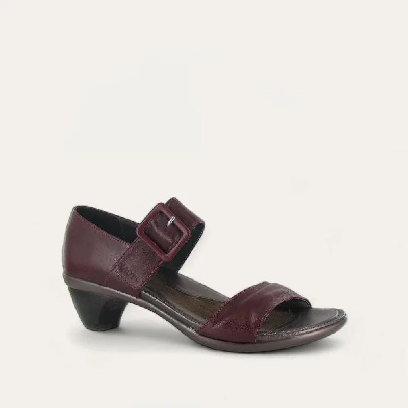 Elegant and refined women's shoe designsFuture