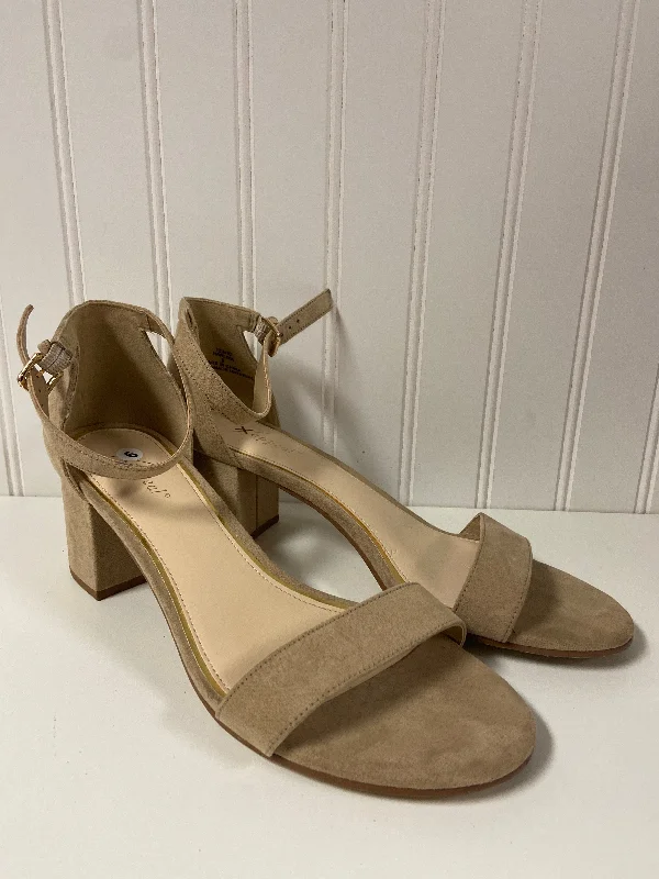 Elegant and sophisticated women's shoes for elegant eveningsBeige Sandals Heels Block Xappeal, Size 9 Elegant and sophisticated women's shoes for elegant eveningsBeige Sandals Heels Block Xappeal, Size 9