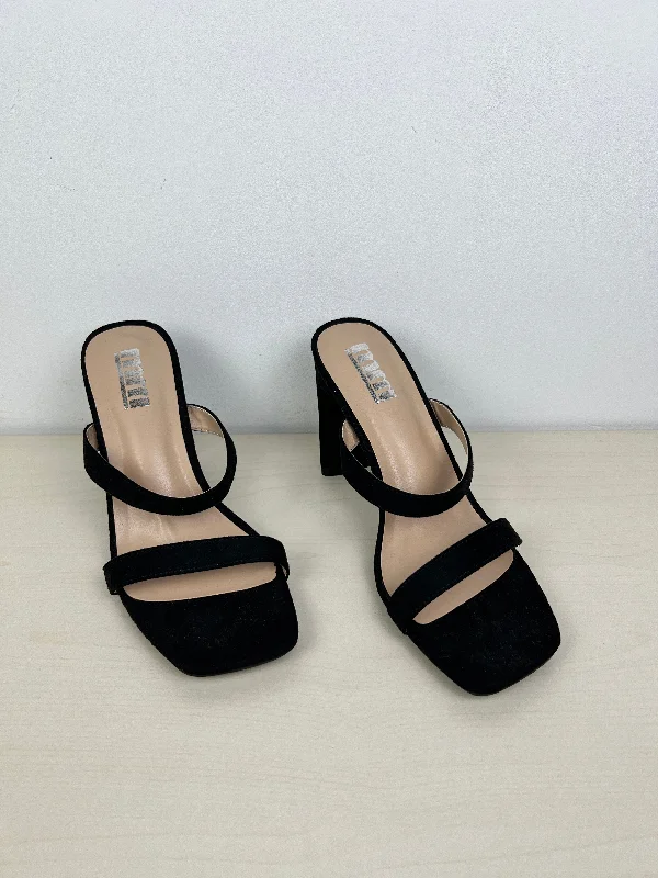 Durable and stylish women's shoes for active lifestylesBlack Sandals Heels Block MM, Size 7 Durable and stylish women's shoes for active lifestylesBlack Sandals Heels Block MM, Size 7