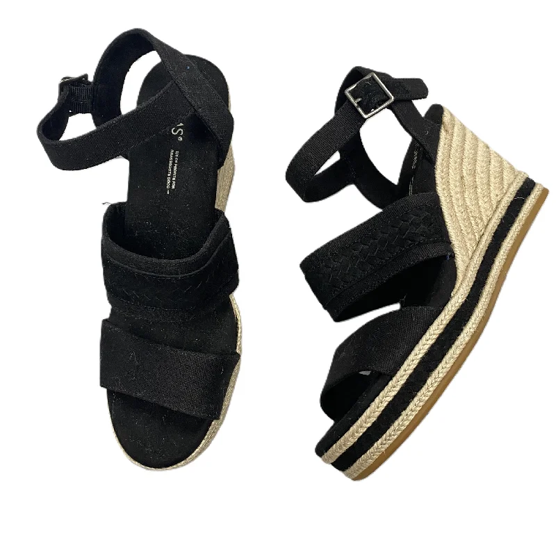 Comfy and stylish women's shoes for flat feetBlack Sandals Heels Wedge By Toms, Size: 6 Comfy and stylish women's shoes for flat feetBlack Sandals Heels Wedge By Toms, Size: 6