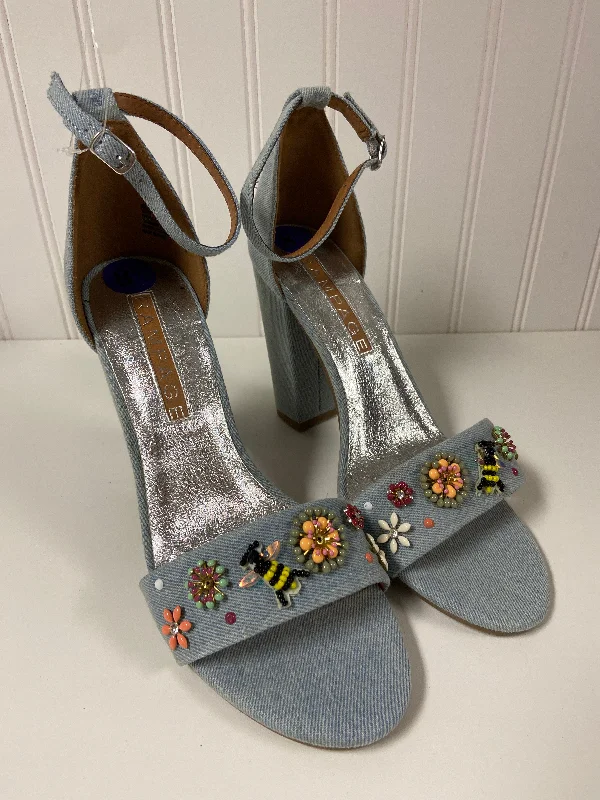 Chic and stylish women's shoes for fashion weekBlue Denim Sandals Heels Block Rampage, Size 8.5