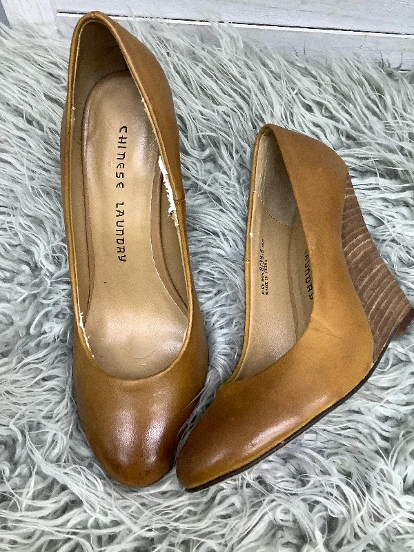 Comfy and stylish women's shoes for walkingBrown Sandals Heels Wedge Chinese Laundry, Size 8 Comfy and stylish women's shoes for walkingBrown Sandals Heels Wedge Chinese Laundry, Size 8