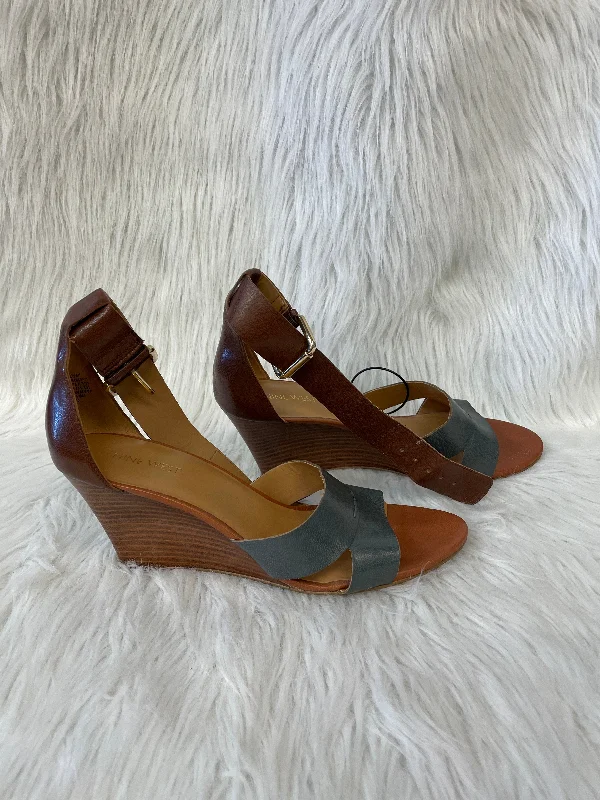 Elegant and sophisticated women's shoes for any formal eventBrown Sandals Heels Wedge Nine West, Size 10.5 Elegant and sophisticated women's shoes for any formal eventBrown Sandals Heels Wedge Nine West, Size 10.5
