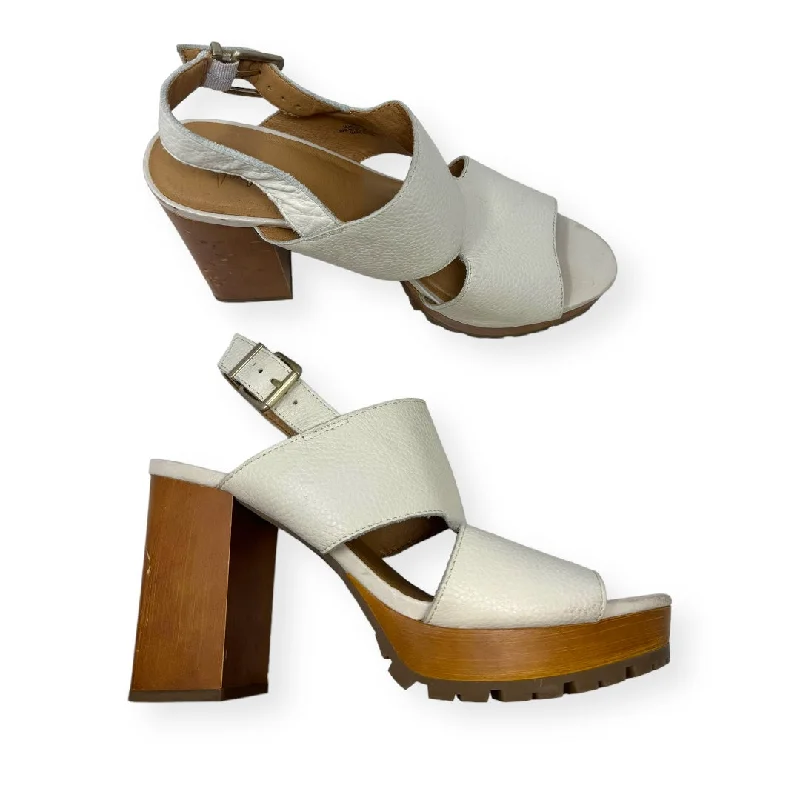 Flattering and stylish women's shoes for petite feetCream Sandals Heels Block Crown Vintage, Size 10 Flattering and stylish women's shoes for petite feetCream Sandals Heels Block Crown Vintage, Size 10
