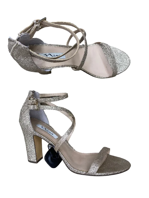 Stunning and glamorous women's shoes for evenings outGold Sandals Heels Block Nina, Size 11 Stunning and glamorous women's shoes for evenings outGold Sandals Heels Block Nina, Size 11