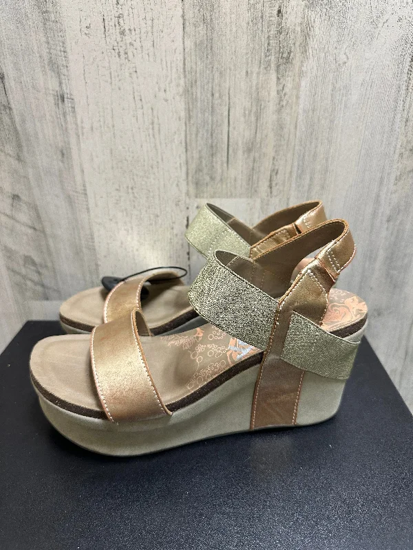 Stylish and supportive women's shoes for plantar fasciitisGold Sandals Heels Block Otbt, Size 9.5 Stylish and supportive women's shoes for plantar fasciitisGold Sandals Heels Block Otbt, Size 9.5