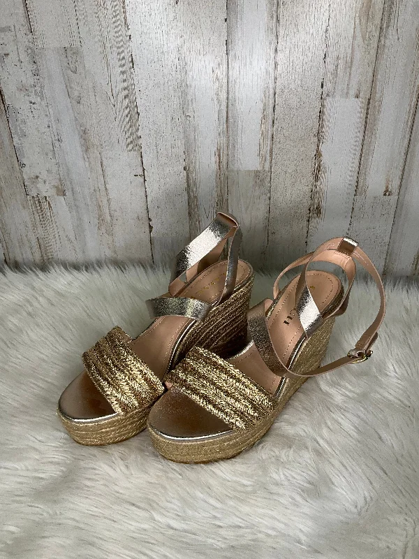 Warm and cozy women's shoes for winterGold Sandals Heels Wedge Coach, Size 8.5