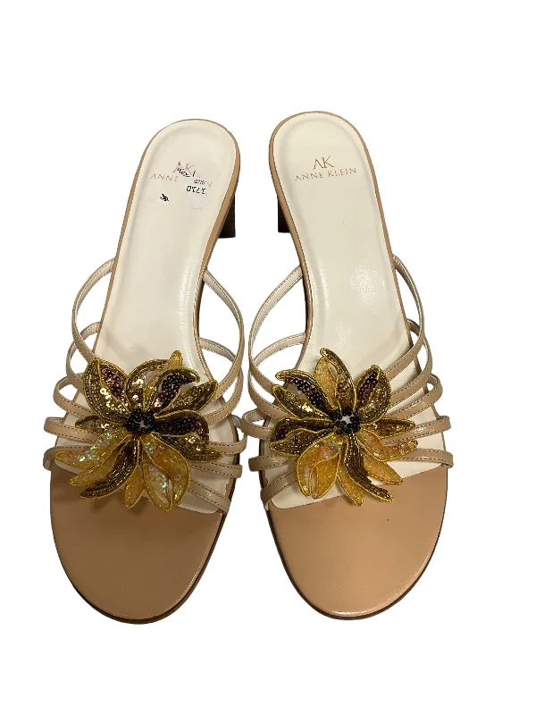 Comfy and cozy women's shoes for loungingOrange Sandals Heels Block Anne Klein, Size 8 Comfy and cozy women's shoes for loungingOrange Sandals Heels Block Anne Klein, Size 8