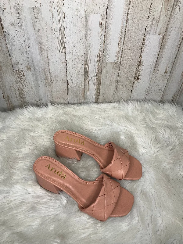 Comfy and cozy women's shoes for loungingPeach Sandals Heels Block Altard State, Size 9 Comfy and cozy women's shoes for loungingPeach Sandals Heels Block Altard State, Size 9
