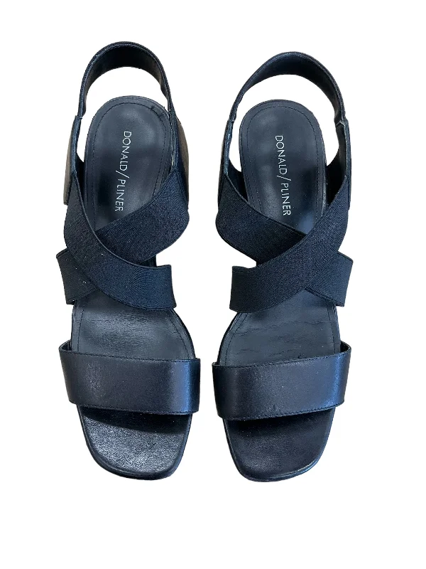 Classic and timeless women's footwear choicesSandals Heels Block By Donald Pliner Size: 8.5 Classic and timeless women's footwear choicesSandals Heels Block By Donald Pliner Size: 8.5