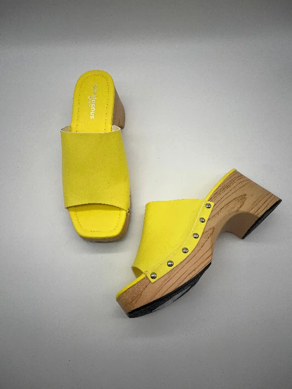 Practical and stylish women's shoes for travelSandals Heels Block By Glamorous Size: 5 Practical and stylish women's shoes for travelSandals Heels Block By Glamorous Size: 5