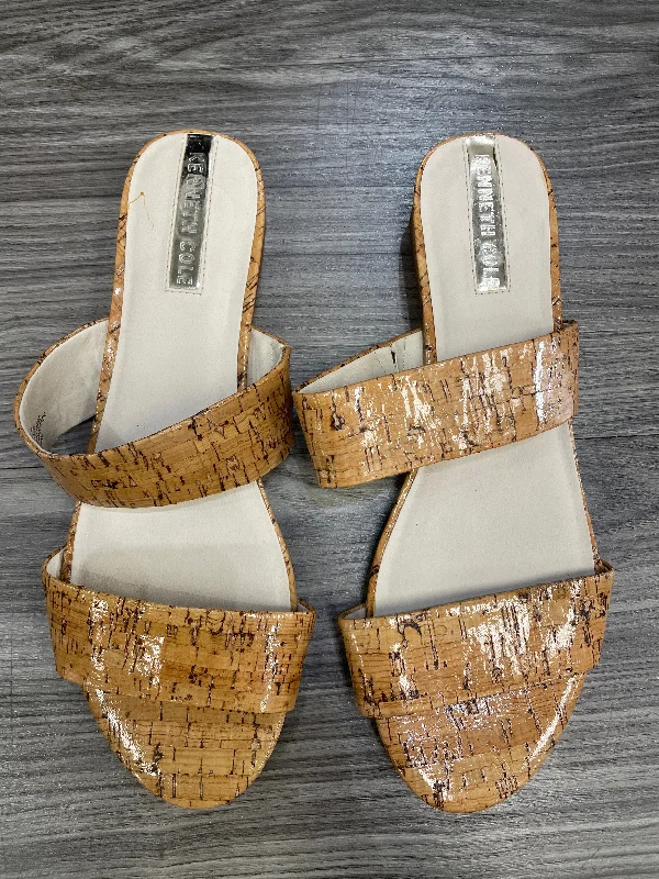 Elegant and sophisticated women's shoes for dinner datesSandals Heels Block By Kenneth Cole Size: 8.5 Elegant and sophisticated women's shoes for dinner datesSandals Heels Block By Kenneth Cole Size: 8.5