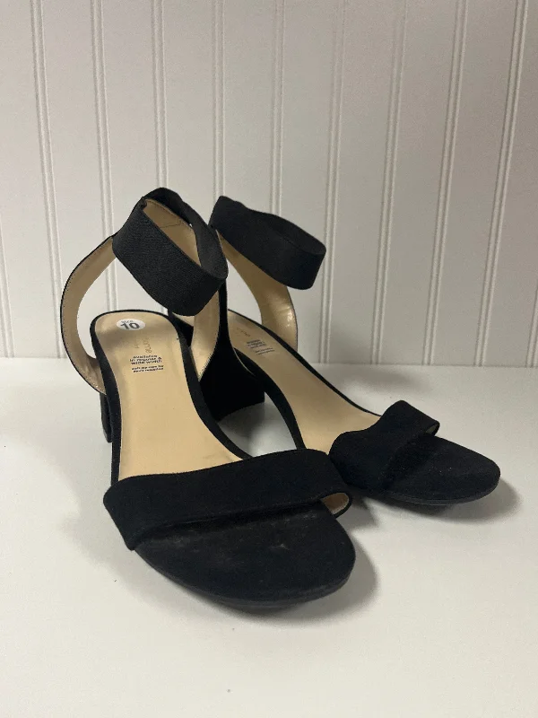 Flattering and stylish women's shoes for petite feetSandals Heels Block By Liz Claiborne Size: 10 Flattering and stylish women's shoes for petite feetSandals Heels Block By Liz Claiborne Size: 10