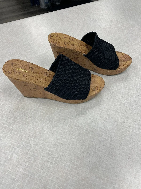 Versatile and elegant women's shoes for any outfitSandals Heels Block By Montego Bay Size: 6.5 Versatile and elegant women's shoes for any outfitSandals Heels Block By Montego Bay Size: 6.5