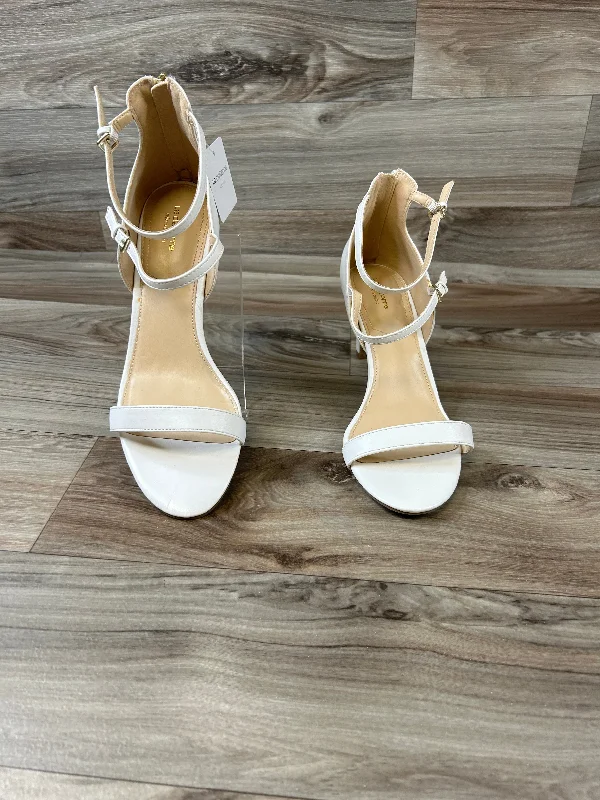 Timeless classic women's shoe designsSandals Heels Stiletto By Liz Claiborne  Size: 11