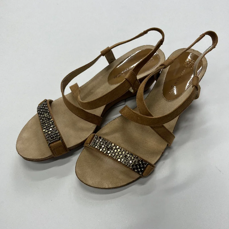 Versatile and chic women's shoes for everyday eleganceSandals Heels Wedge By Anne Klein Size: 7.5 Versatile and chic women's shoes for everyday eleganceSandals Heels Wedge By Anne Klein Size: 7.5