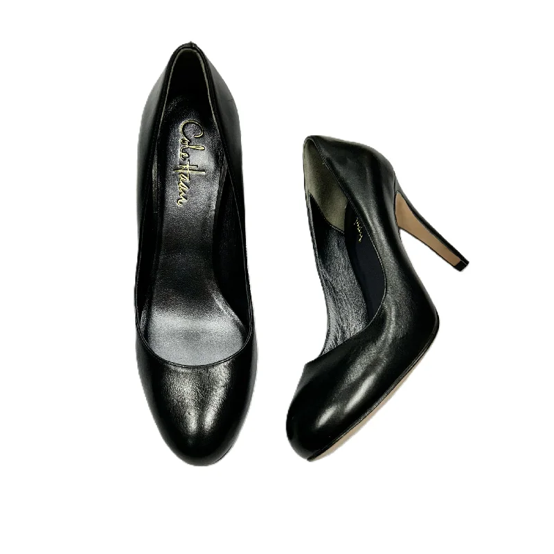 Feminine and dainty women's shoe designsSandals Heels Wedge By Cole-haan  Size: 7.5
