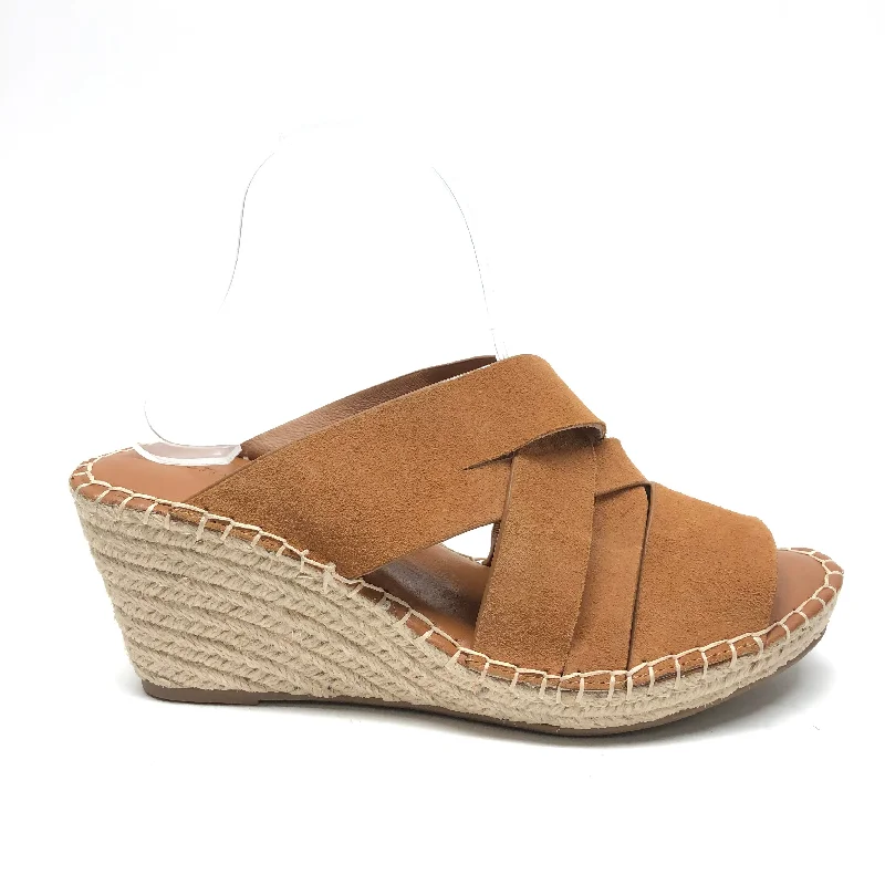 Versatile and stylish women's shoes for city walksSandals Heels Wedge By Gentle Souls Size: 10 Versatile and stylish women's shoes for city walksSandals Heels Wedge By Gentle Souls Size: 10