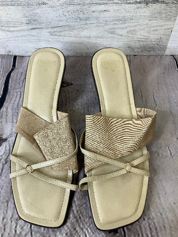 Elegant and classic women's shoes for prom nightSandals Heels Wedge By Italian Shoemakers Size: 10 Elegant and classic women's shoes for prom nightSandals Heels Wedge By Italian Shoemakers Size: 10