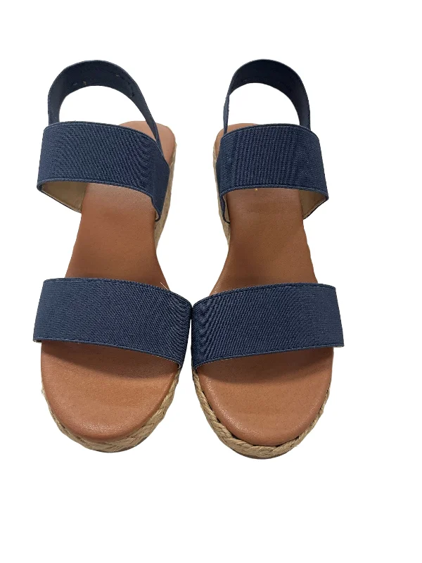 Exotic and bold women's shoe designsSandals Heels Wedge By Tommy Bahama  Size: 10