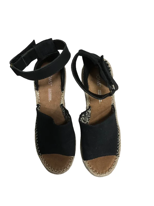 Chic and minimalist women's footwear trendsSandals Heels Wedge By Toms  Size: 9