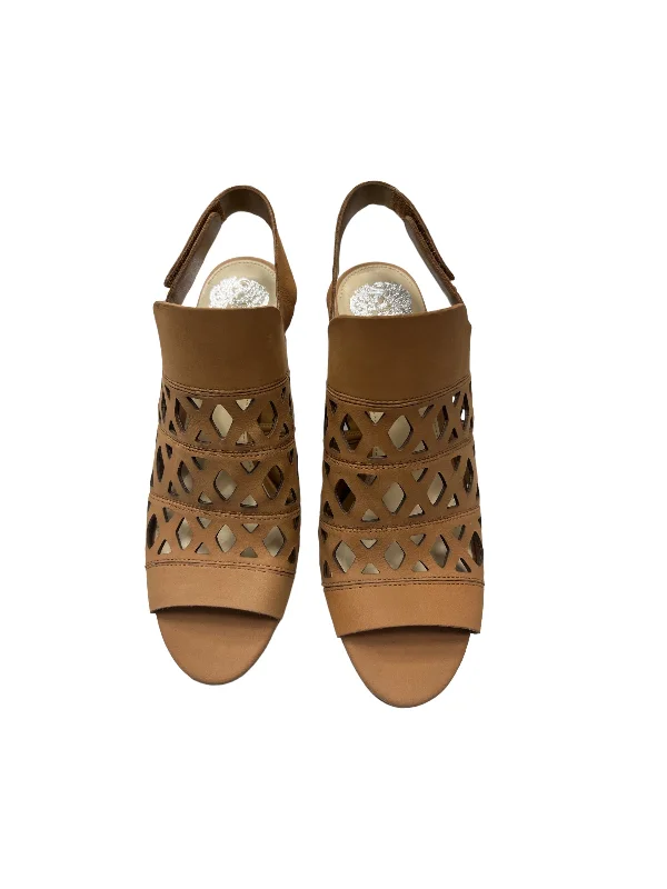 Timeless and elegant women's shoe classicsSandals Heels Wedge By Vince Camuto Size: 7 Timeless and elegant women's shoe classicsSandals Heels Wedge By Vince Camuto Size: 7