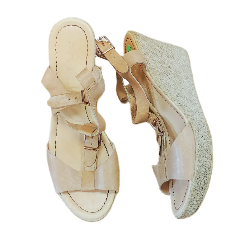 Comfortable yet fashionable women's shoesTan Sandals Heels Block By Rylko, Size: 9.5 Comfortable yet fashionable women's shoesTan Sandals Heels Block By Rylko, Size: 9.5