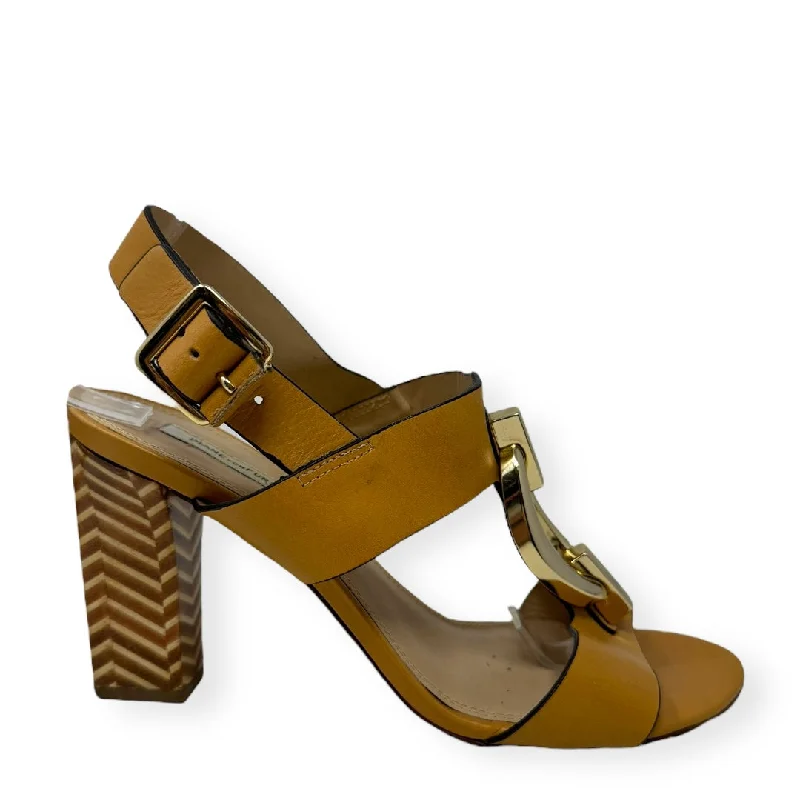 Fashion-forward and trendy women's shoe stylesTan Sandals Heels Block Diane Von Furstenberg, Size 7.5 Fashion-forward and trendy women's shoe stylesTan Sandals Heels Block Diane Von Furstenberg, Size 7.5