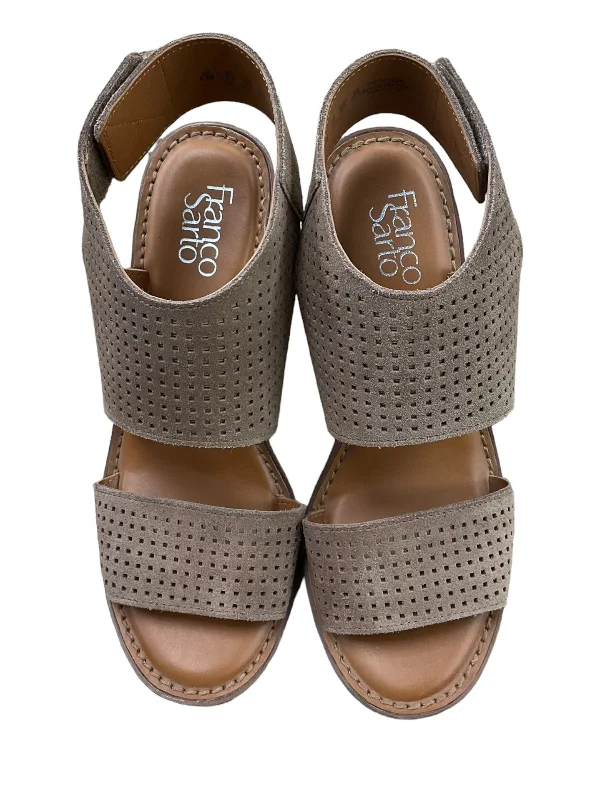 Chic and stylish women's shoes for summerTan Sandals Heels Block Franco Sarto, Size 8.5 Chic and stylish women's shoes for summerTan Sandals Heels Block Franco Sarto, Size 8.5